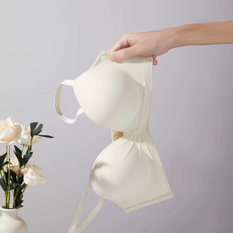 Biustonosz push-up bez fiszbin – T Shirt Bra Seamless recenzja i cena